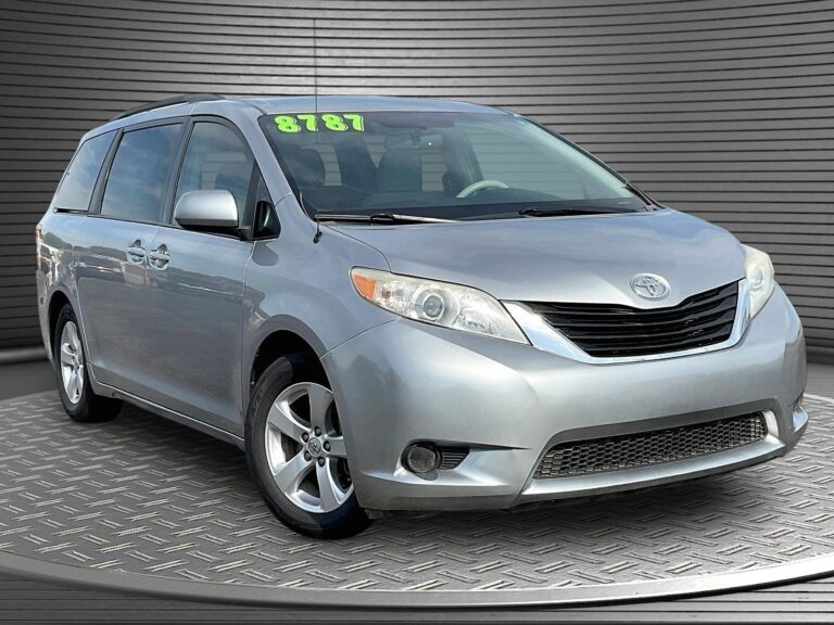 2013 Toyota Sienna